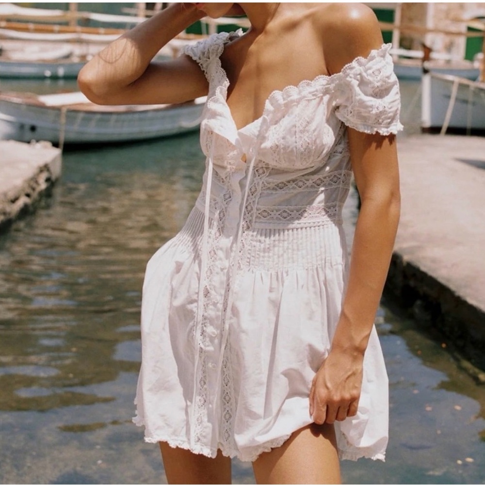 With Jean Aster white mini dress NWOT 100% cotton lace
